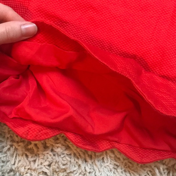 Alice hope red scalloped shorts - Picture 3 of 5